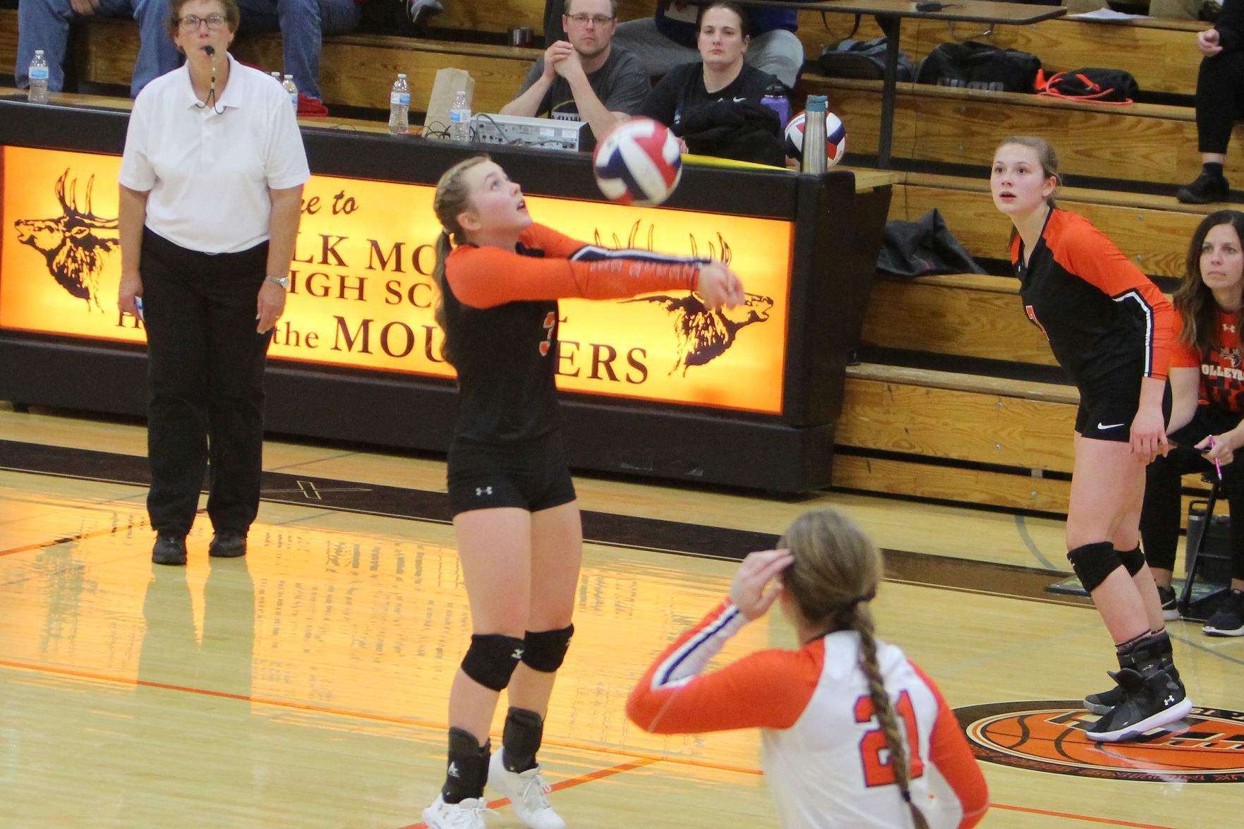 Colfax at Elk Mound volleyball 10-17-19